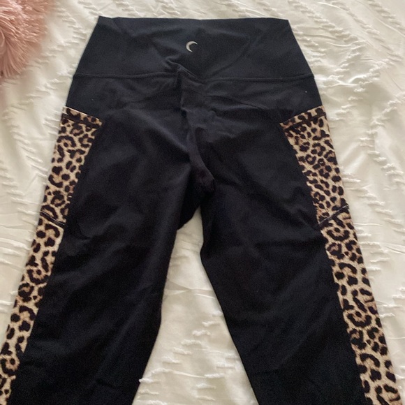 Zyia leggings size 4 - Picture 3 of 5